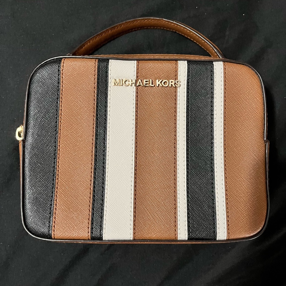 Michael Kors small crossbody bag